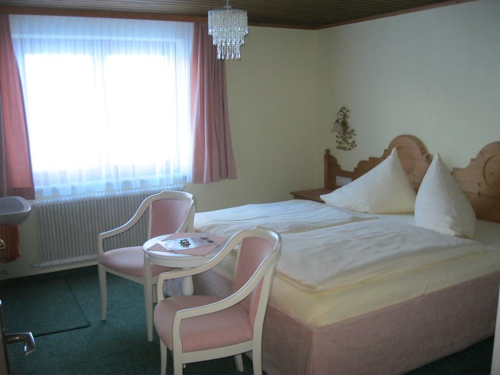 Gaestehaus Sahler Гашум Номер фото